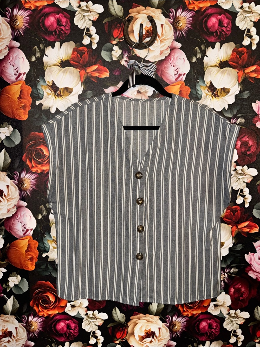 Women’s Gray & White Striped Button-Front Top, Medium